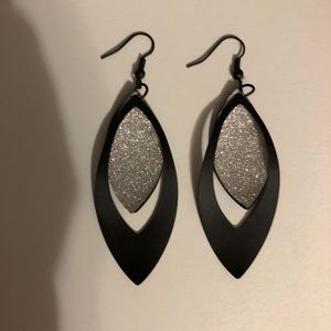 Black and Silver Hanging Earings